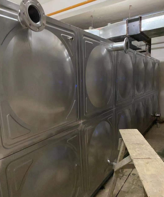 青岛日常维护不锈钢水箱的流程是怎样的